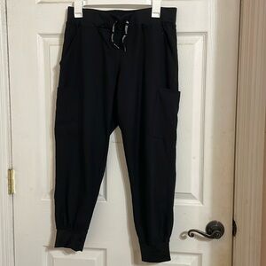 Medium Petite Scrubs